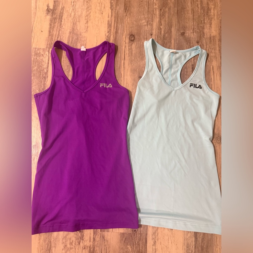 Women’s FILA Tanks- XS